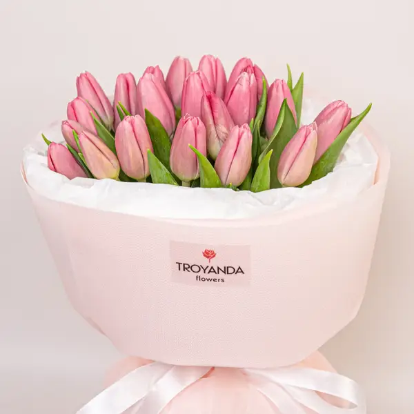Букет 25 Рожевих Тюльпанів купити