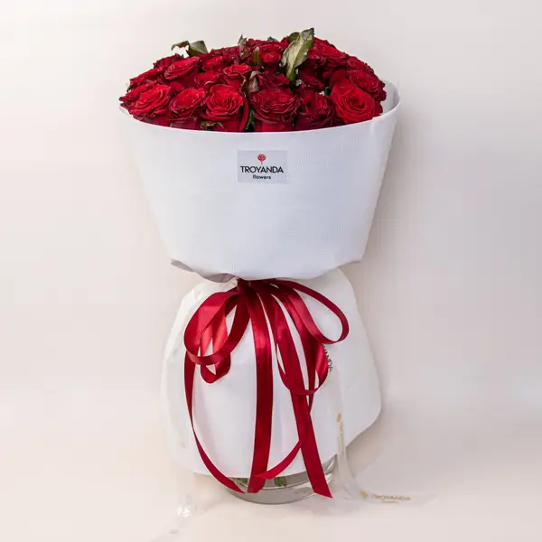 Букет 35 Троянд червоних Престиж купити
