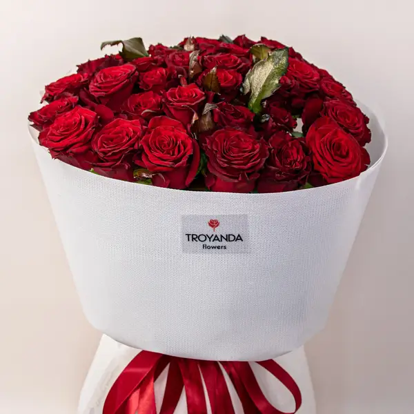Букет 35 Троянд червоних Престиж купити