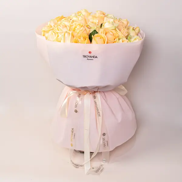 Букет из 35 роз Пич Аваланч купить