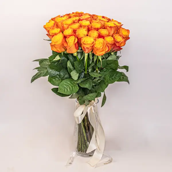 Букет 35 Троянд Конфідентіал купити