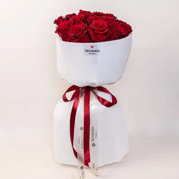 Букет 15 Роз красных Эксплорер купить