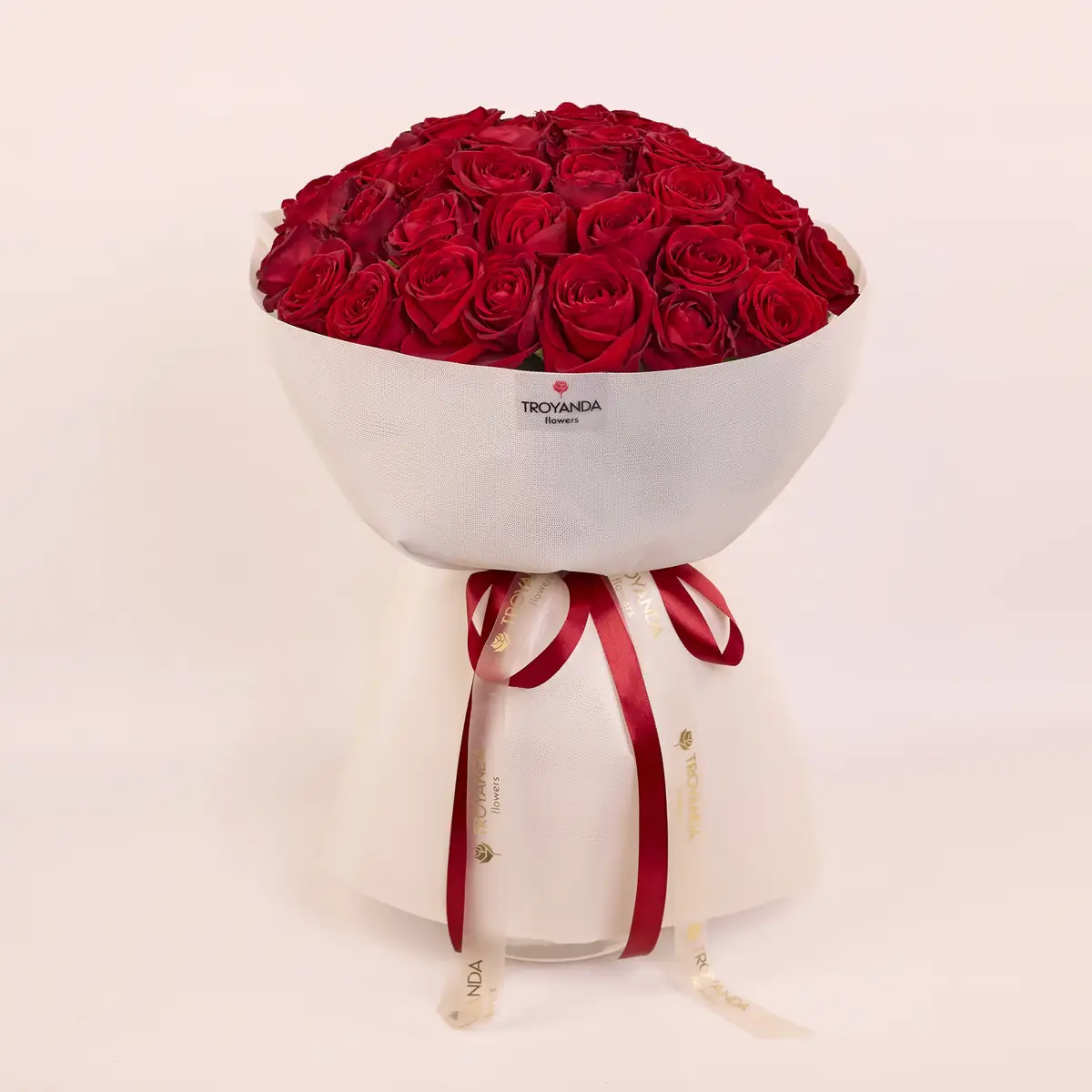 Букет 45 Троянд червоних Ред Наомі купити