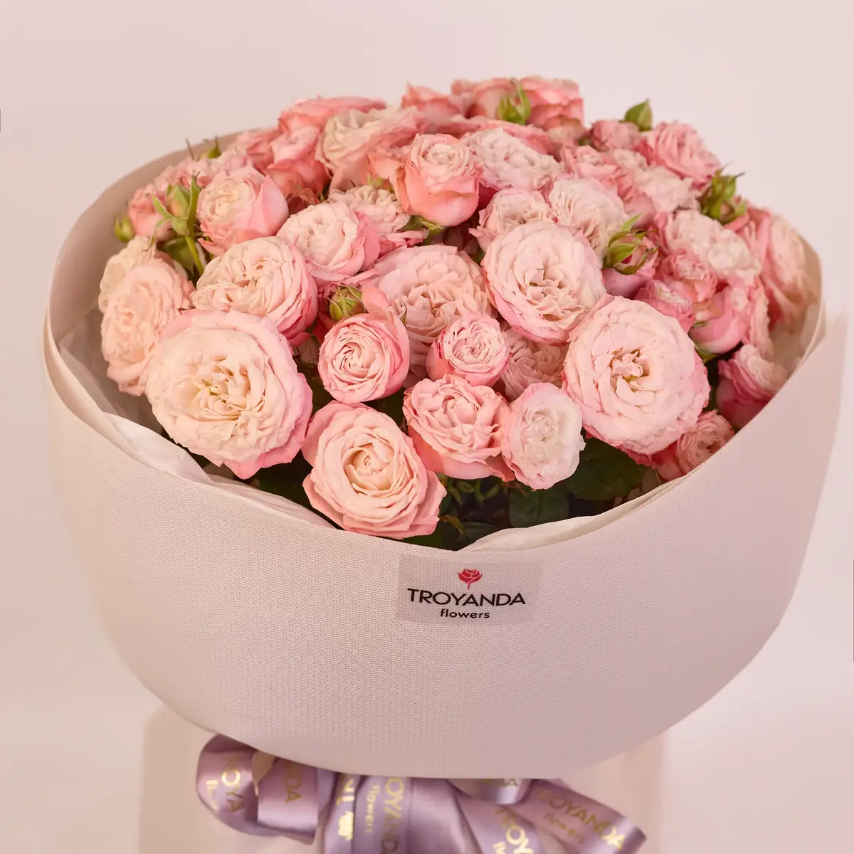 Букет 25 Троянд спрей Мадам Бомбастик купити недорого в Україні, фото 2